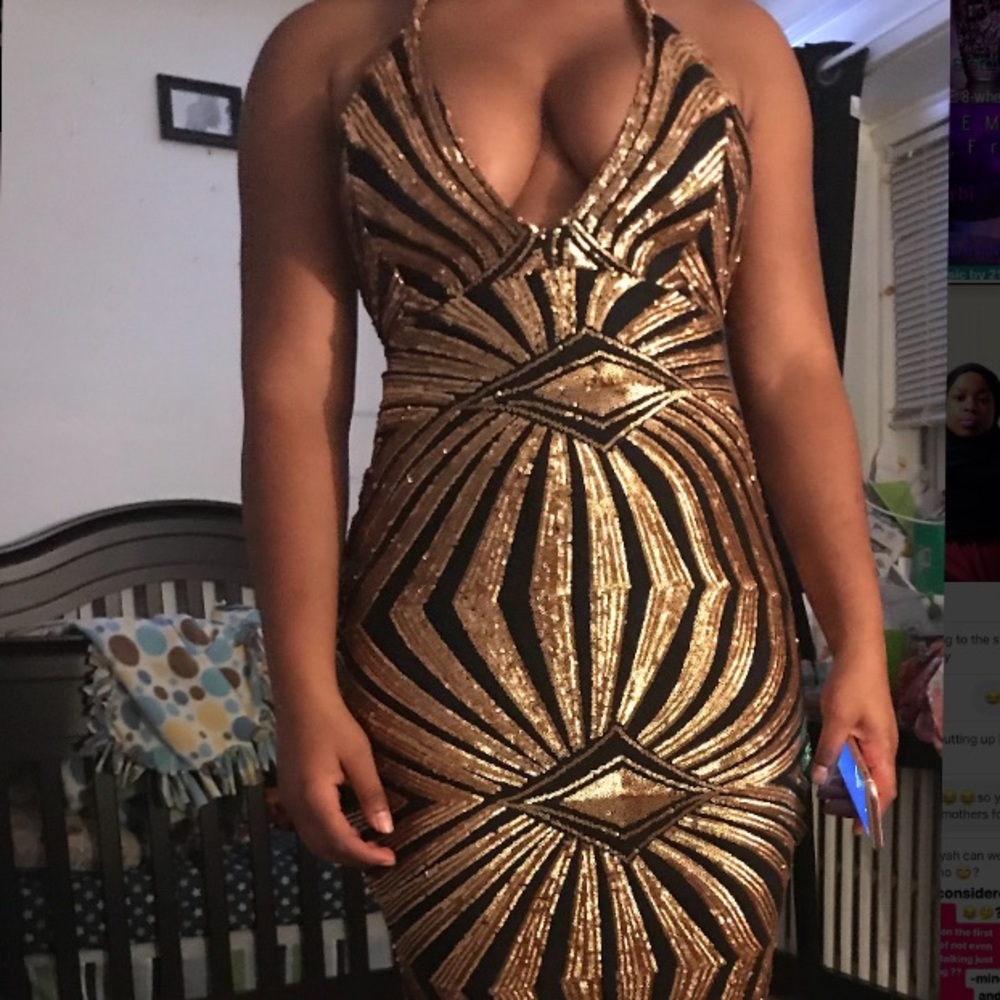 Prom  dress for sale!! Asking for 350